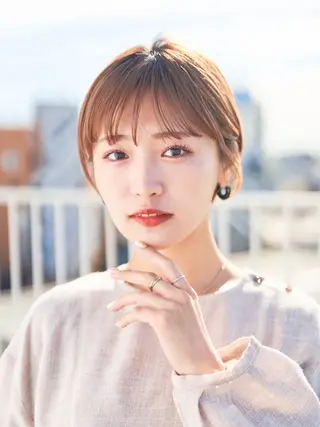 ショート ナカザワ マキのヘアスタイル