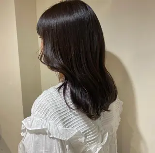 ミディアム カラー io濱川 遥のヘアスタイル