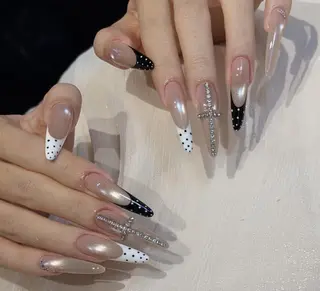ネイル TiTi Nail🫧のネイルデザイン