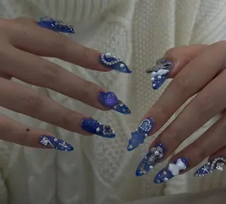 ネイル 💫 Tsuki_Nailのネイルデザイン