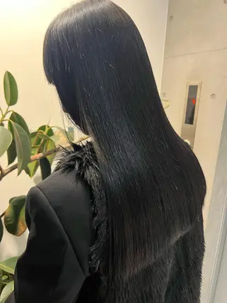 ロング カラー 冨山 一真のヘアスタイル