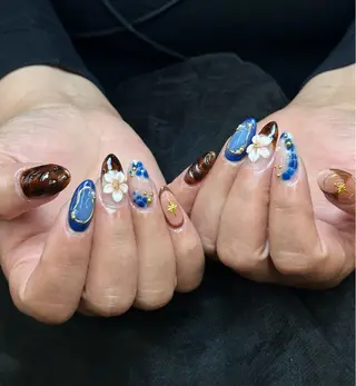 ネイル Iconic Nailのネイルデザイン