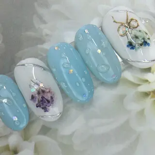 ネイル Lily me.のネイルデザイン