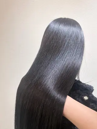 ロング カラー 中川 結花のヘアスタイル