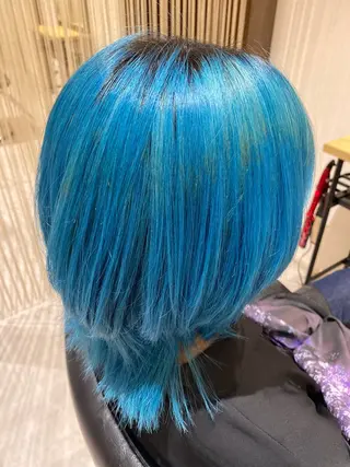 カラー 井圡 愛梨のヘアスタイル