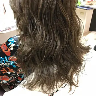 ロング カラー Oopsレイヤー 加藤澄都のヘアスタイル
