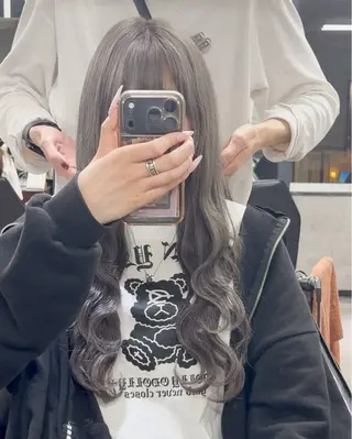 ロング ハイトーンエクステ 🎩カズキ🎩のヘアスタイル