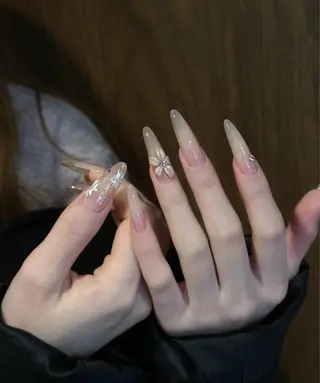 ネイル U mi Nail Salonのネイルデザイン