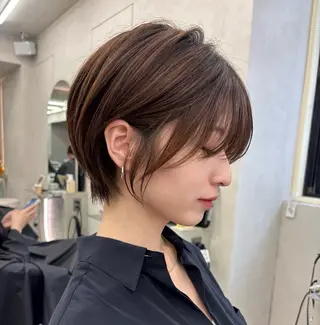 ショート 《髪質改善✖️レイヤ ー🩶》ナオヤのヘアスタイル