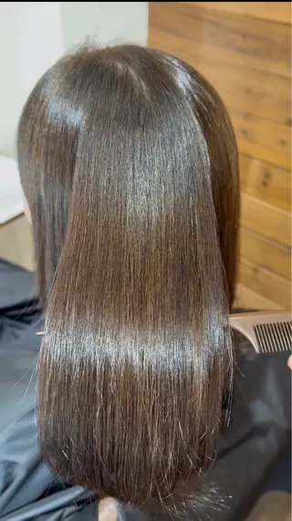ミディアム ⭐️美髪矯正⭐️ 室岡仁哉のヘアスタイル