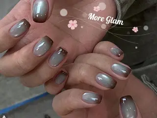 ネイル More Glam 池袋東口店のネイルデザイン