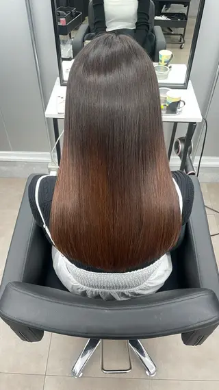 ロング CYNTHIADUE 店長| IRISUのヘアスタイル