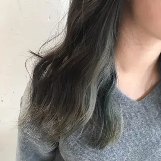ロング カラー 長谷川 香織のヘアスタイル