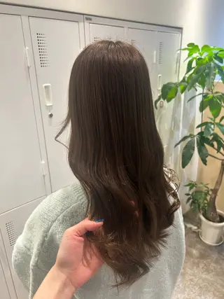 セミロング 青山 里帆のヘアスタイル