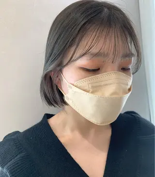ショート カラー hubhair レイヤー/透明感のヘアスタイル