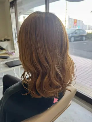 ミディアム 月館 怜奈のヘアスタイル