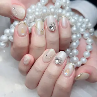 ネイル 🎀M nails✨ ビューティーのネイルデザイン