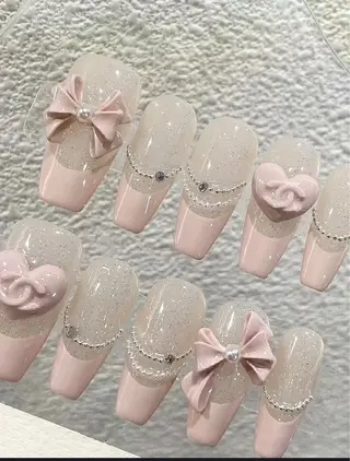 ミディアム Daifuku nailsのネイルデザイン