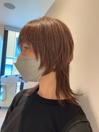 ミディアム チナツ ,のヘアスタイル