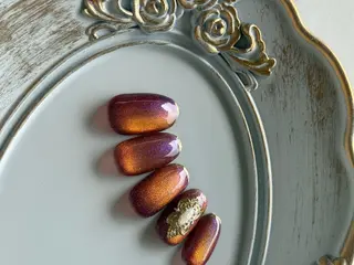 ネイル FIORITURA Maikoのネイルデザイン