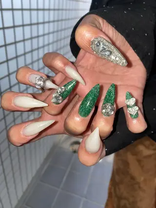 ネイル nano/きもかわ nail🐬🫧のネイルデザイン