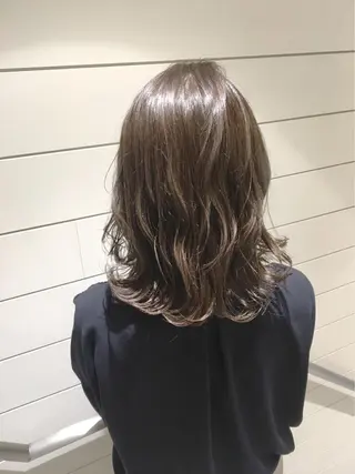 ミディアム カラー 🍊新宿南口🍊 ERINAのヘアスタイル