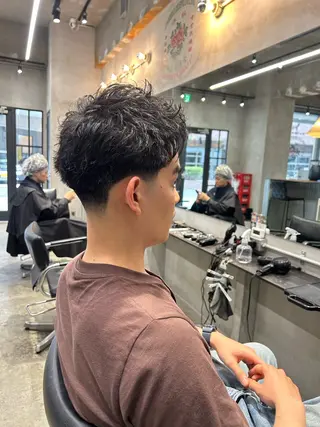 ショート メンズ 【明大前フェード/ メンズパーマ/岳】のヘアスタイル