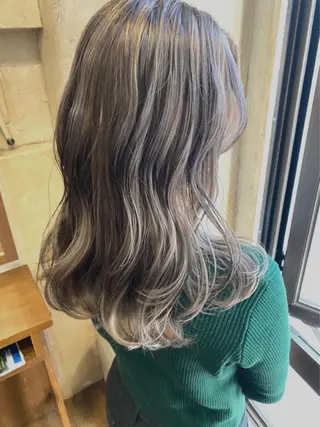 セミロング マンツーマン 美容師💚コウブチのヘアスタイル