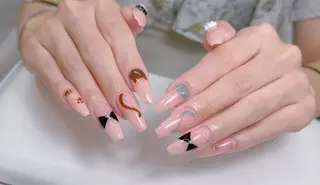 ネイル Luna Nail.Novaのネイルデザイン