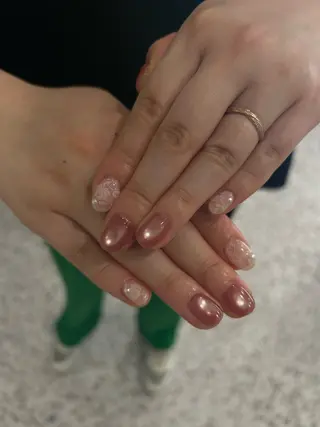 ネイル 小松 千冬のネイルデザイン