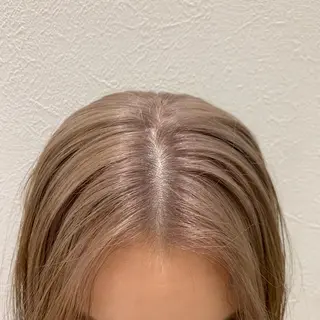 ショート カラー hubhair レイヤー/透明感のヘアスタイル