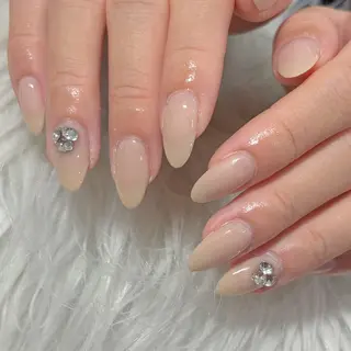 ネイル LAVISH sakiのネイルデザイン