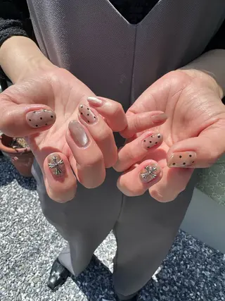 ネイル 山田 愛のネイルデザイン