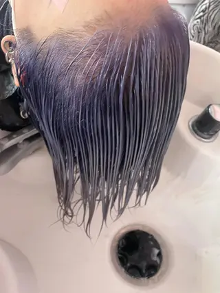 セミロング カラー 町田ブリーチ特化 MANATOのヘアスタイル