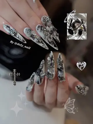 ロング Dely Nailのネイルデザイン