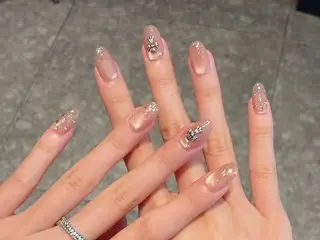 ネイル Luna ✨のネイルデザイン