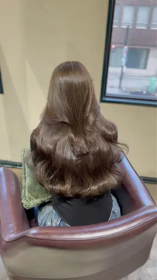 ロング カラー 韓国風・ブリーチなし ・あり後藤 一斗店長のヘアスタイル