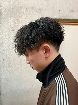 ショート パーマ メンズ 🏆メンズヘア特化 🥇代表りんぺーのヘアスタイル