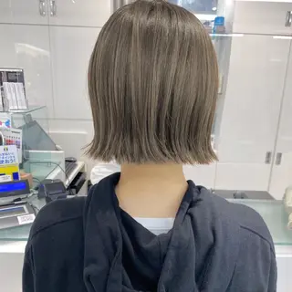 ショート カラー ヘアアレンジ KONOMI スタイリストのヘアスタイル