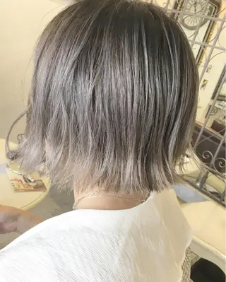 ミディアム カラー ハイトーンカラー♡ yuのヘアスタイル
