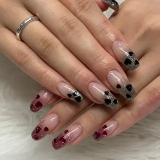 ネイル 💖𝓜𝓲𝓸 10月予約受付中💖のネイルデザイン