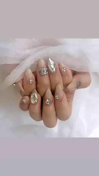 ネイル SALON ELVI.のネイルデザイン