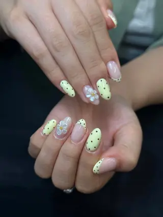 ネイル Iconic Nailのネイルデザイン