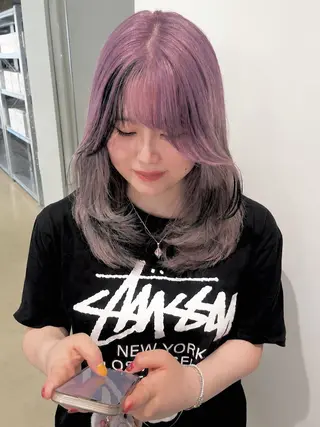 ミディアム カラー nanase / レイヤーカットのヘアスタイル