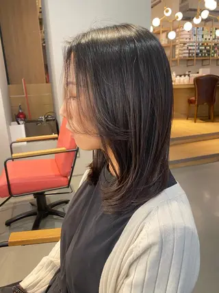 ミディアム unopulir 景山　凌のヘアスタイル