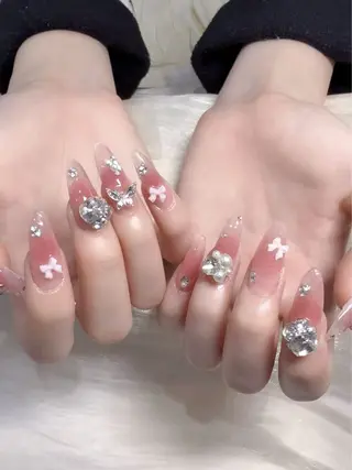 ネイル chiara 長さ出し/パラジェルのネイルデザイン