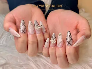 ネイル LYYM Salonのネイルデザイン