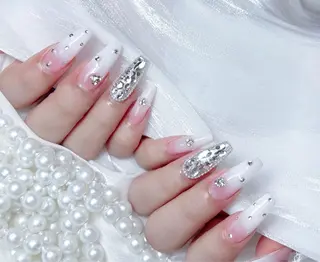 ネイル M🌷nail 長さだし専門店のネイルデザイン