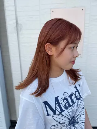 セミロング カラー しらはま ようこのヘアスタイル