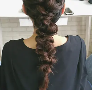 ロング ヘアアレンジ 植田 真理のエステ・リラクイメージ
